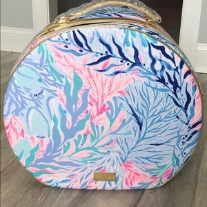 NWT lilly Pulitzer Carry-on bag